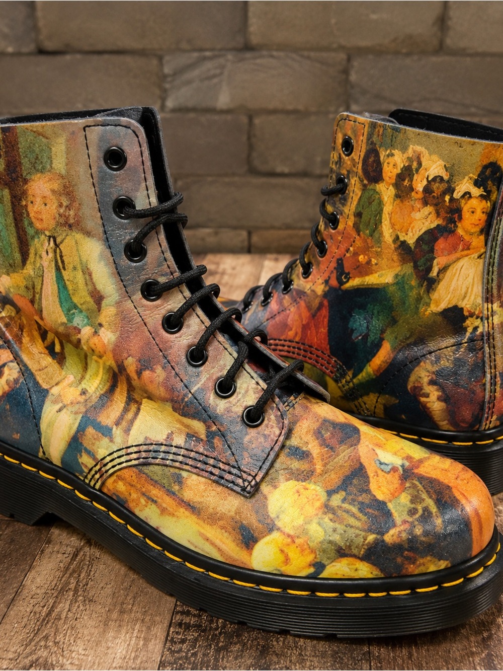 Dr. Martens 1460 Museum Collection Renaissance Art Boots Men 10 Women 11 RARE